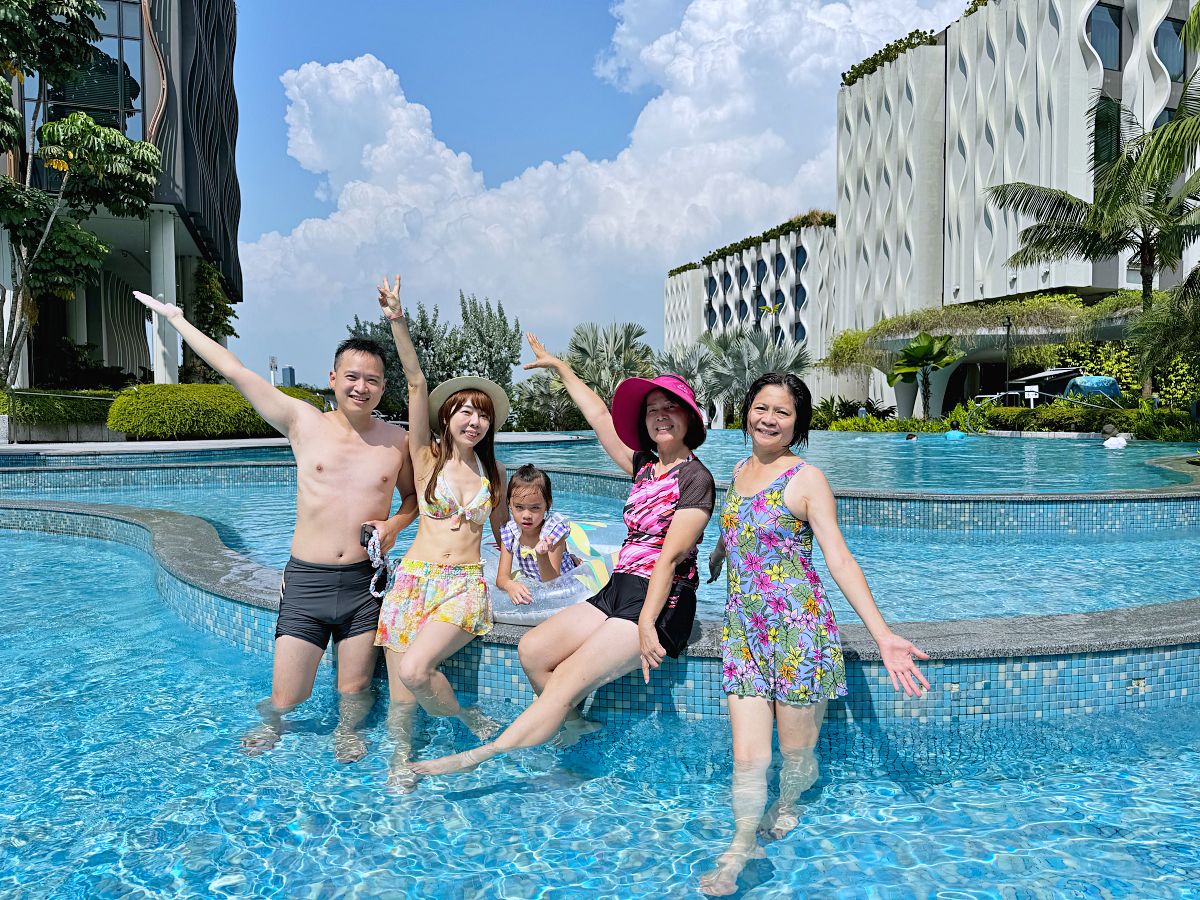 新加坡悅樂聖淘沙酒店住宿開箱｜Village Hotel Sentosa 豪華家庭房實住心得，三代同堂也住得下的親子飯店