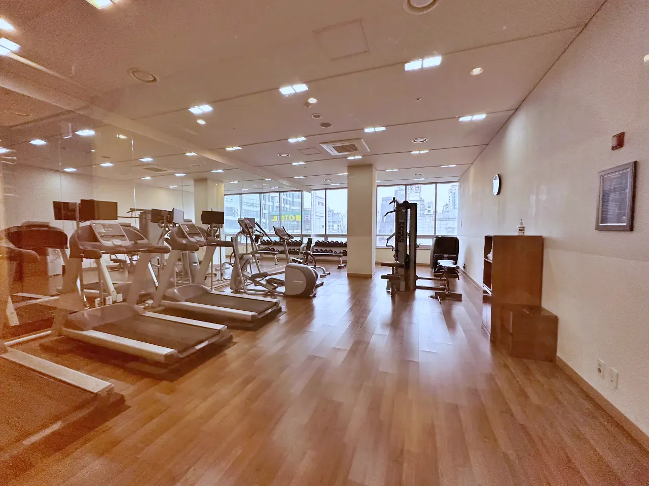 水原住宿推薦|High End Hotel Suwon 高CP值飯店實住心得,樓下就有 7-11 超方便 水原住宿推薦|High End Hotel Suwon 高CP值飯店實住心得,樓下就有 7-11 超方便