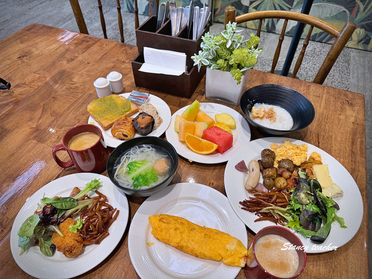 新加坡悅樂聖淘沙酒店住宿開箱｜Village Hotel Sentosa 豪華家庭房實住心得，三代同堂也住得下的親子飯店