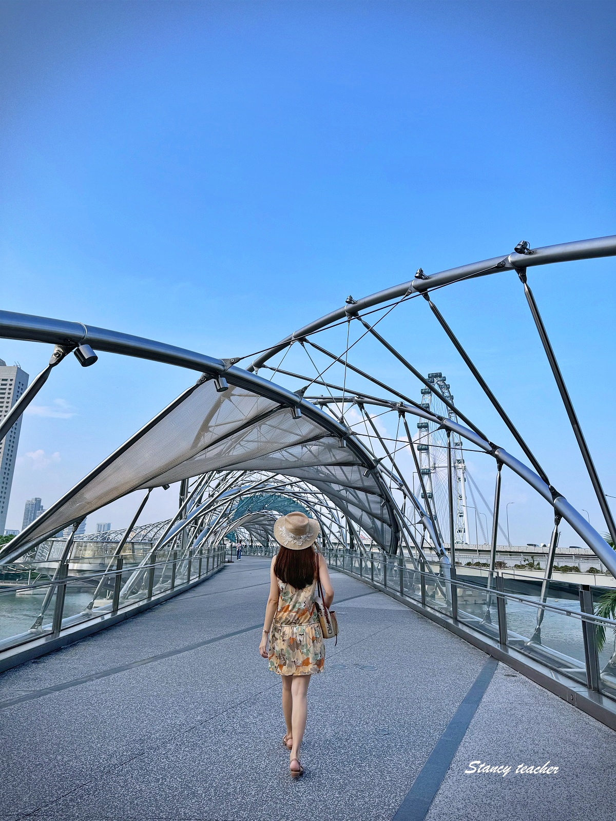 新加坡基因橋 Helix Bridge|濱海灣必走景點,白天現代、夜晚浪漫的親子散步路線 新加坡基因橋 Helix Bridge|濱海灣必走景點,白天現代、夜晚浪漫的親子散步路線