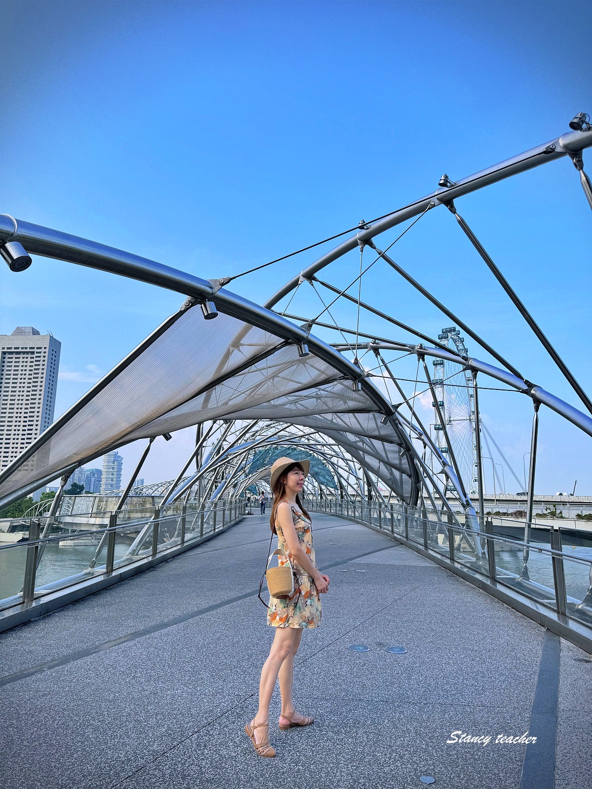 新加坡基因橋 Helix Bridge｜濱海灣必走景點，白天現代、夜晚浪漫的親子散步路線