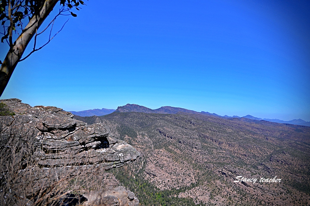 墨爾本格蘭坪國家公園一日遊｜Grampians National Park 壯麗山谷與野生動物體驗
