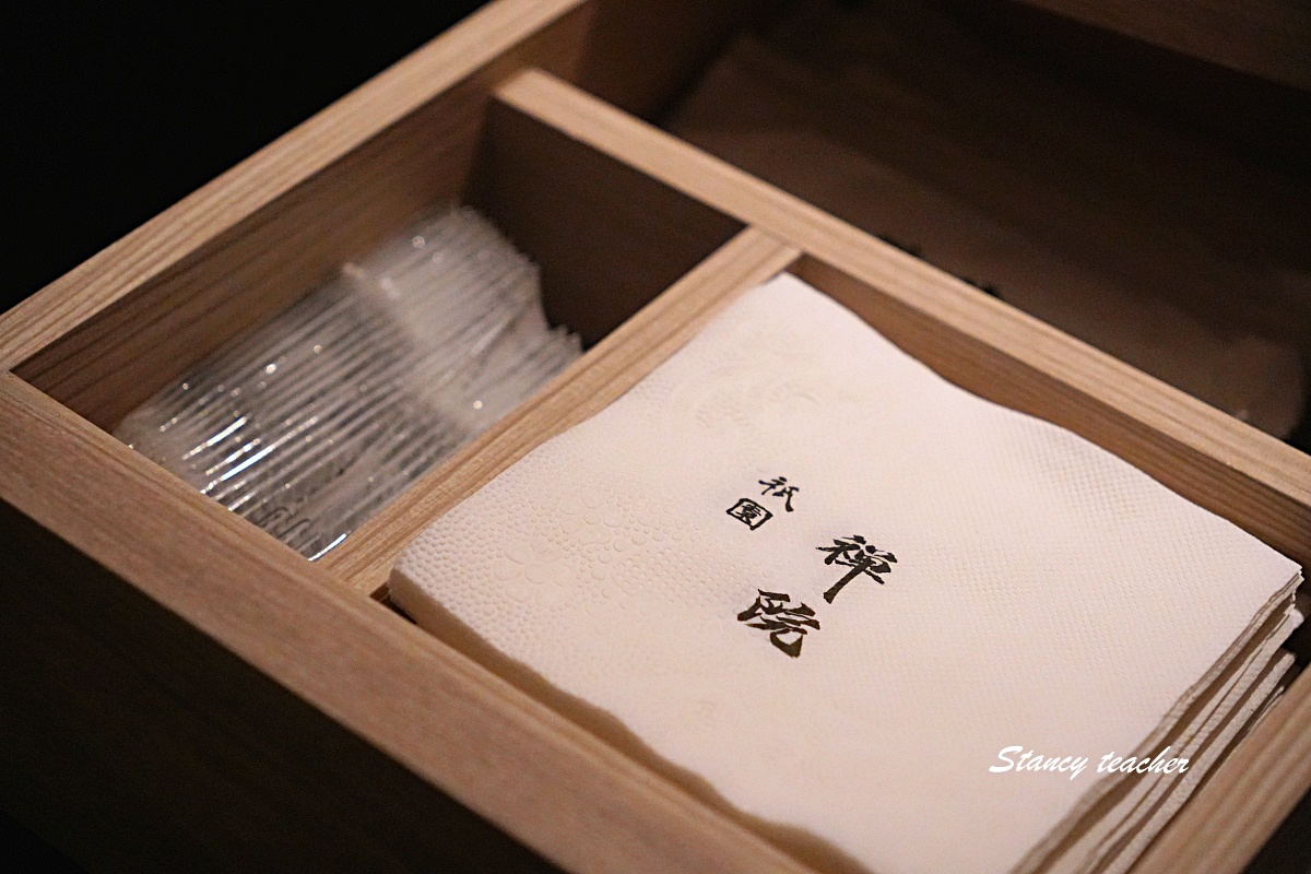 台北壽喜燒推薦|大安區祇園禪院壽喜燒:黑毛和牛+米澤牛套餐,全包廂高級日式壽喜燒 台北壽喜燒推薦|大安區祇園禪院壽喜燒:黑毛和牛+米澤牛套餐,全包廂高級日式壽喜燒