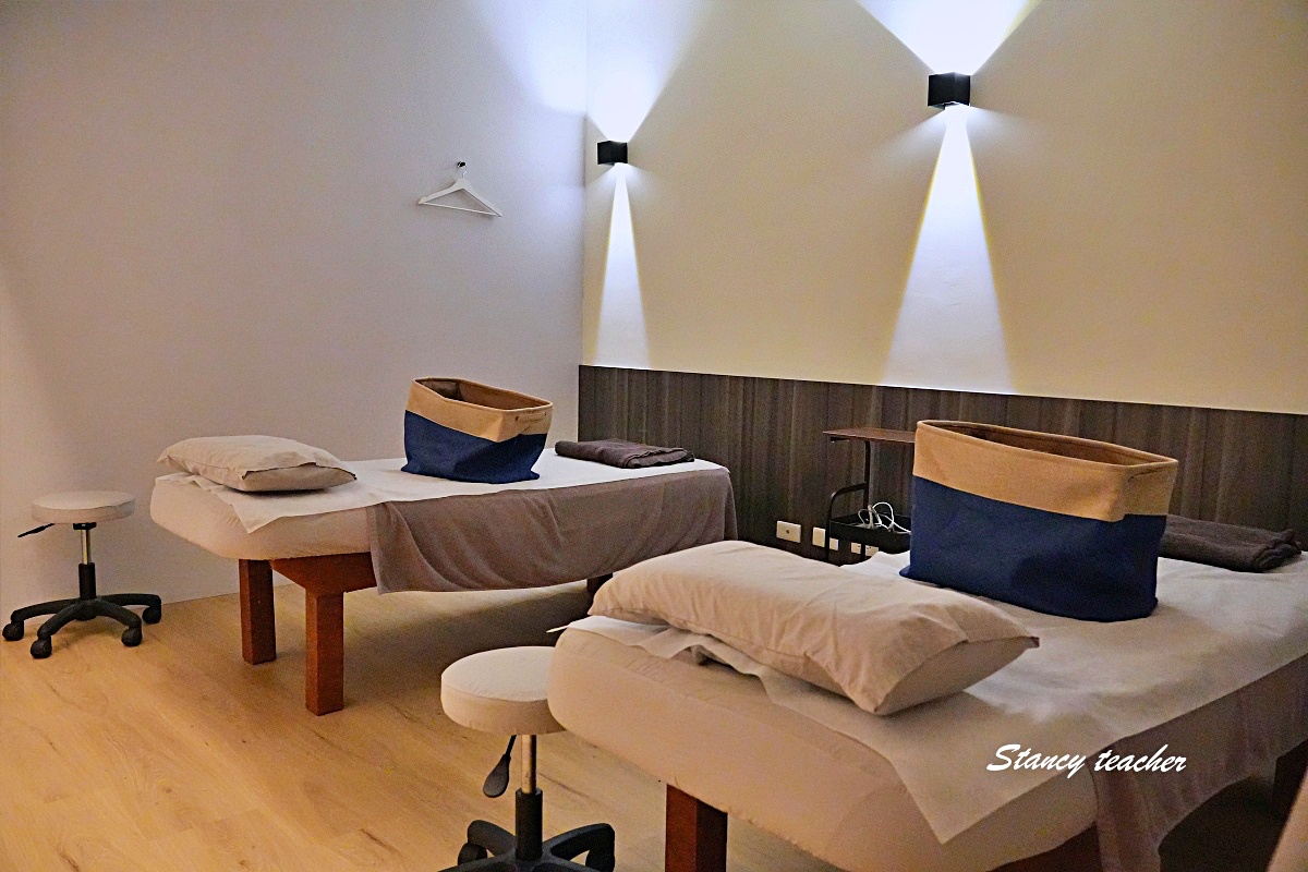 林口按摩推薦｜澤澤舒壓庄旅林口店，中式SPA全身放鬆，足底按摩＋耳燭一次療癒