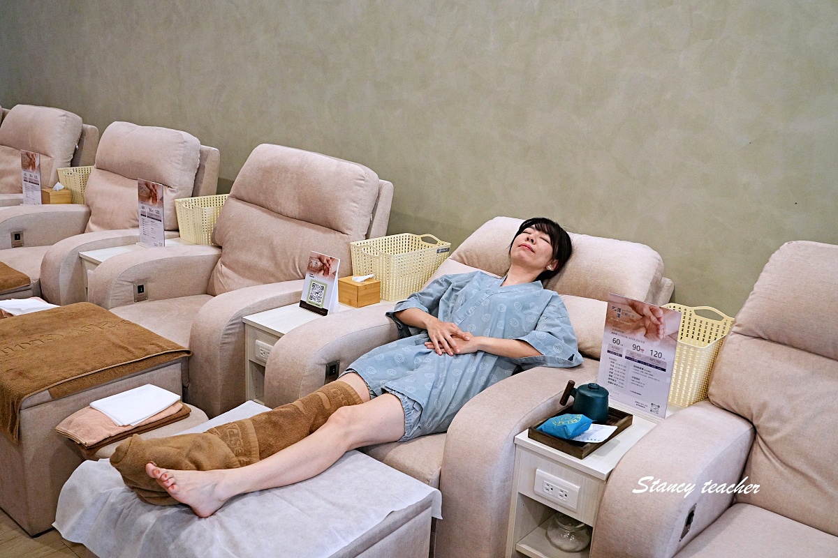 林口按摩推薦｜澤澤舒壓庄旅林口店，中式SPA全身放鬆，足底按摩＋耳燭一次療癒