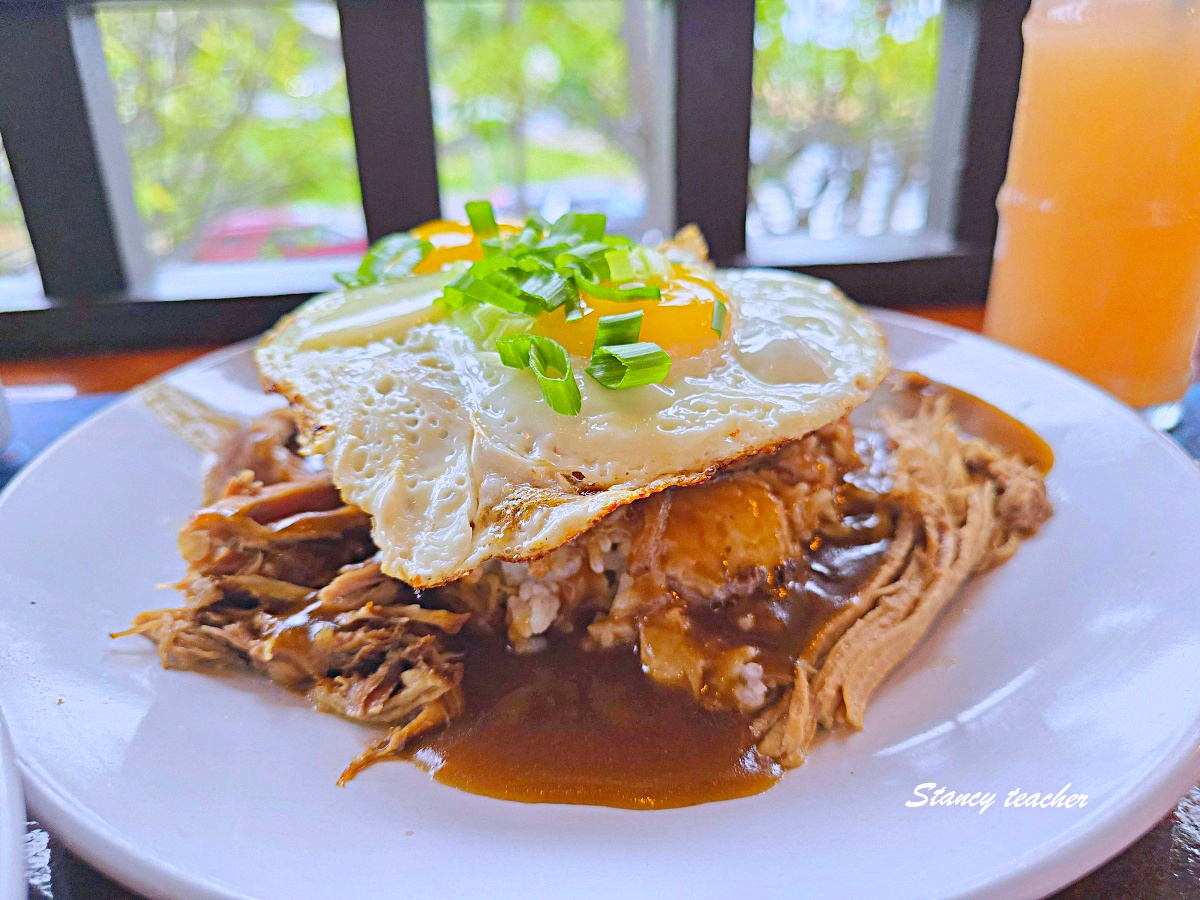 夏威夷Lulu’s Waikiki｜維基基海景第一排餐廳推薦，必吃Loco Moco＋蒜香奶油義大利麵