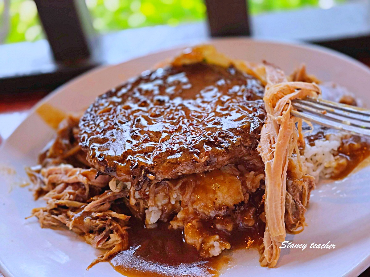 夏威夷Lulu’s Waikiki｜維基基海景第一排餐廳推薦，必吃Loco Moco＋蒜香奶油義大利麵