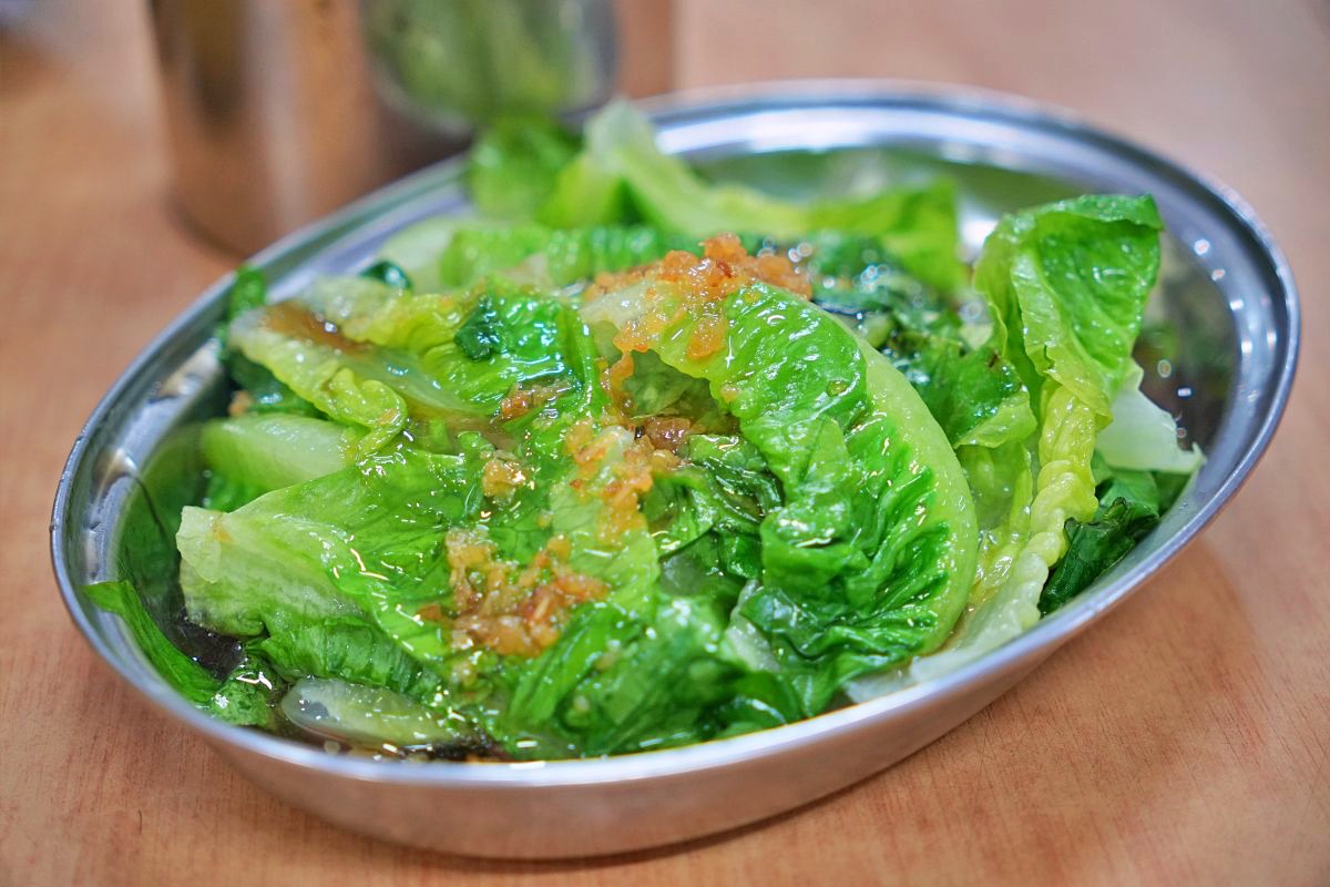沙巴肉骨茶推薦|亞庇榮記肉骨茶在地人愛店,原味胡椒當歸湯頭真的太強 沙巴肉骨茶推薦|亞庇榮記肉骨茶在地人愛店,原味胡椒當歸湯頭真的太強