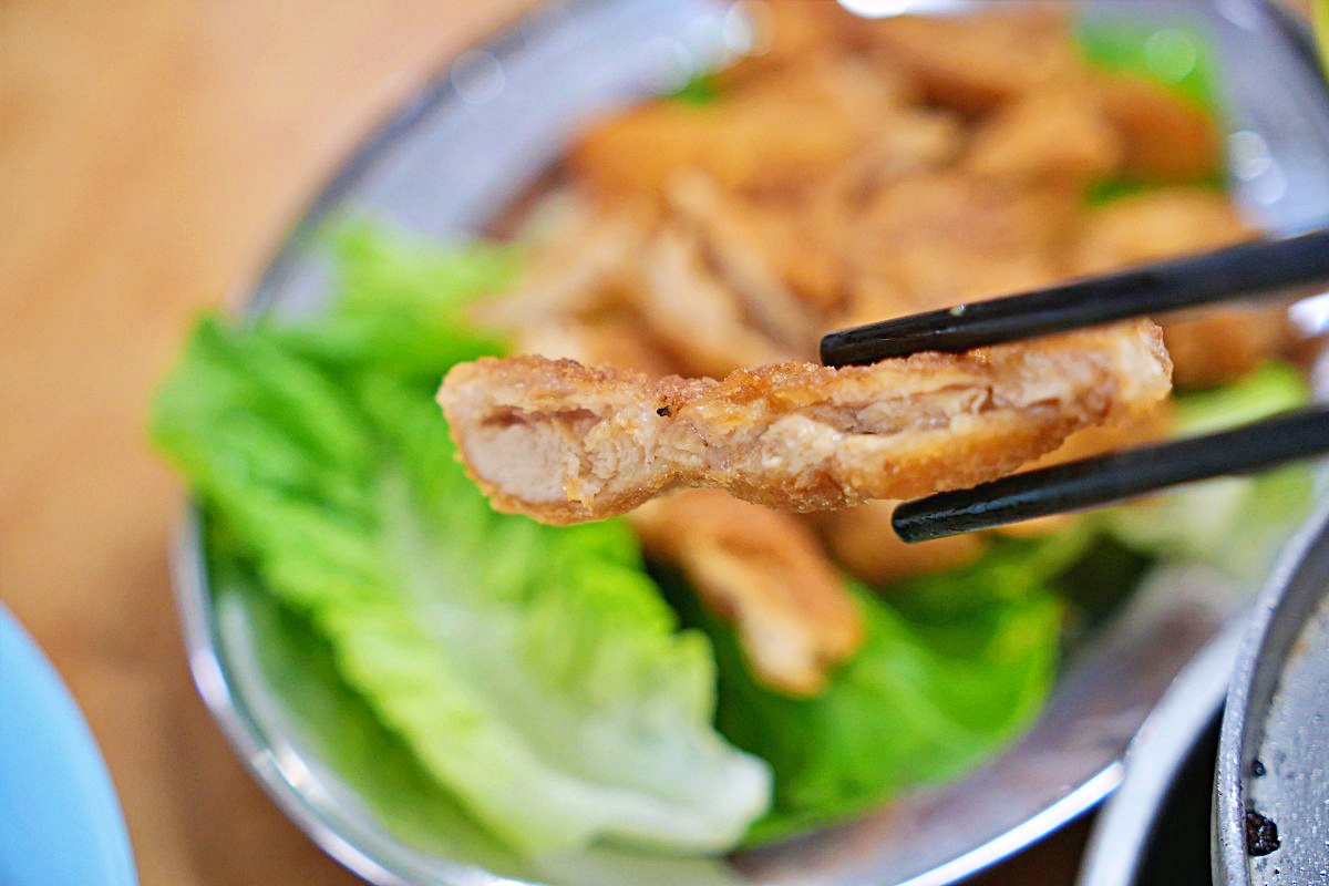 沙巴肉骨茶推薦|亞庇榮記肉骨茶在地人愛店,原味胡椒當歸湯頭真的太強 沙巴肉骨茶推薦|亞庇榮記肉骨茶在地人愛店,原味胡椒當歸湯頭真的太強