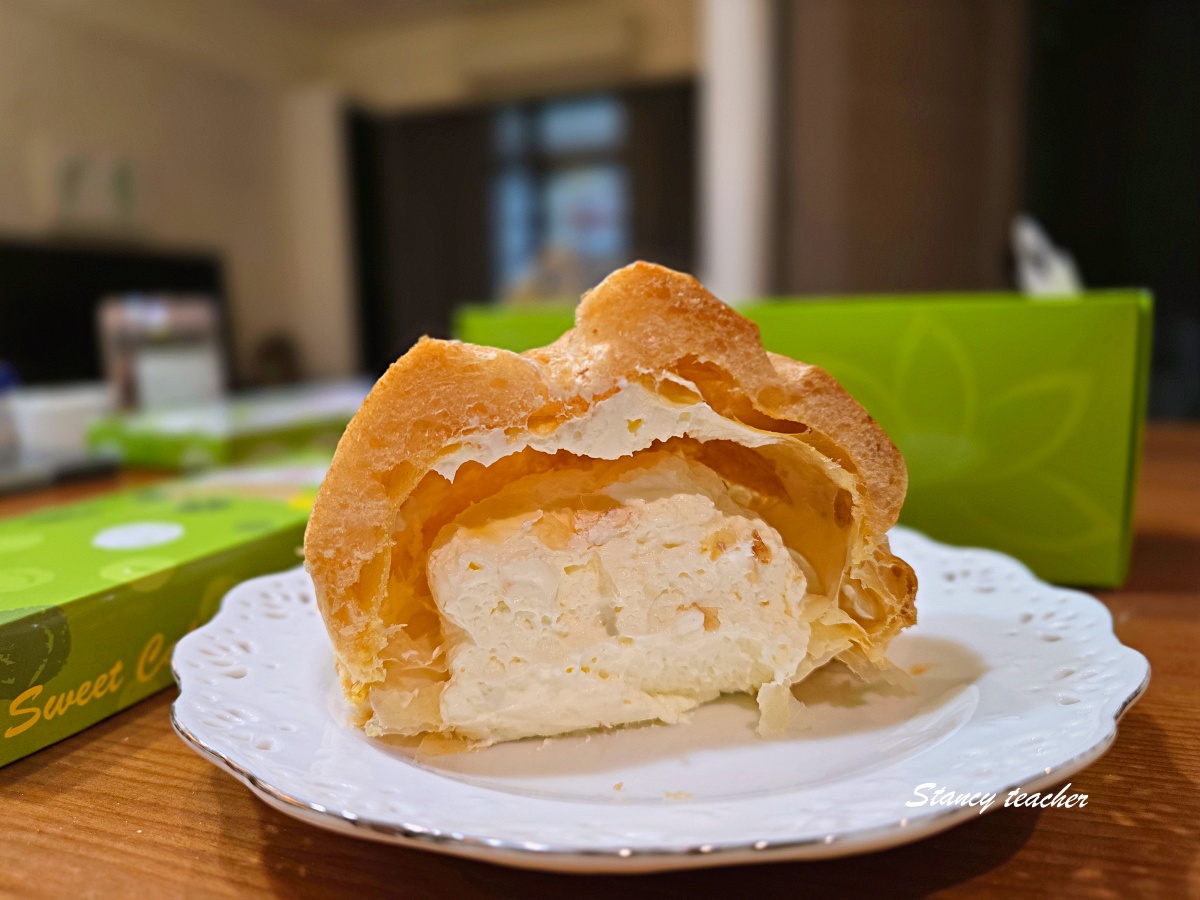 萬里美食推薦｜米琪淋乳凍蛋糕，新鮮出爐巨大泡芙與芋頭乳凍蛋糕超多人開車來買