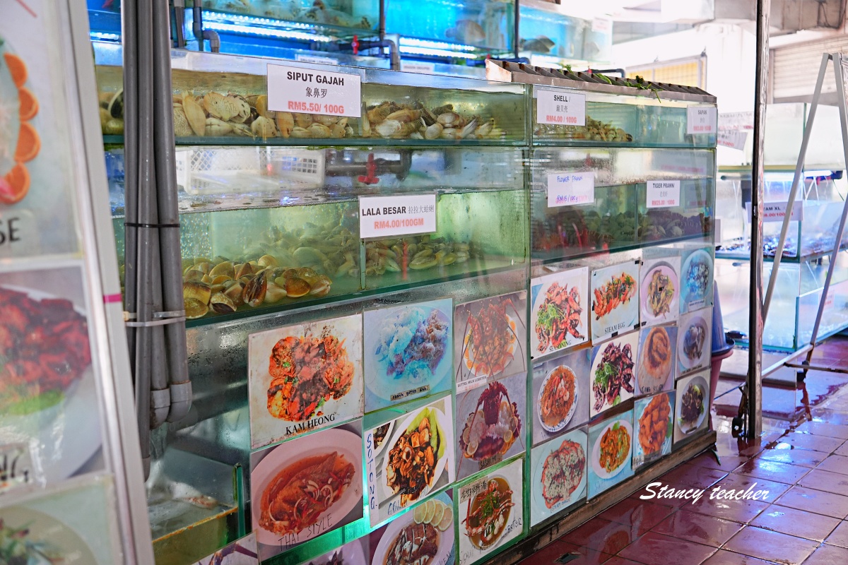 沙巴美食推薦｜亞庇在地人激推「砂沙海鮮坊」乾奶油蝦太強！比觀光海鮮餐廳更便宜好吃