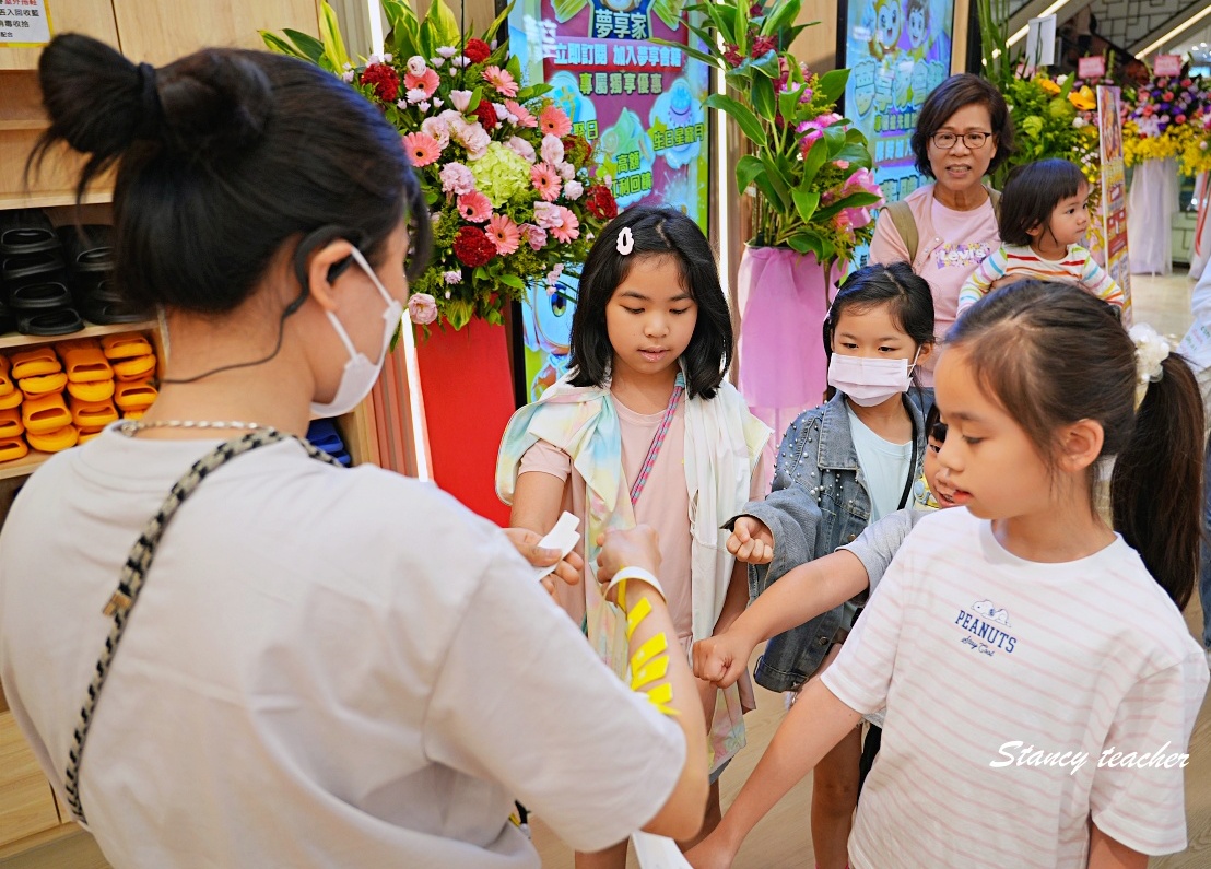 享樂園 ENJOY in JOY 新莊店｜新莊宏匯廣場最新室內兒童樂園，親子放電一票玩到底