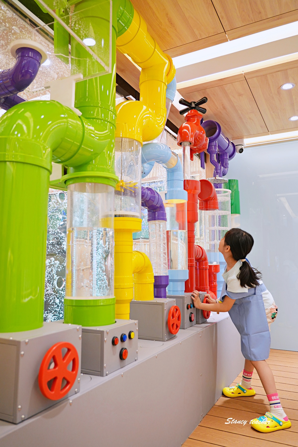 享樂園 ENJOY in JOY 新莊店｜新莊宏匯廣場最新室內兒童樂園，親子放電一票玩到底