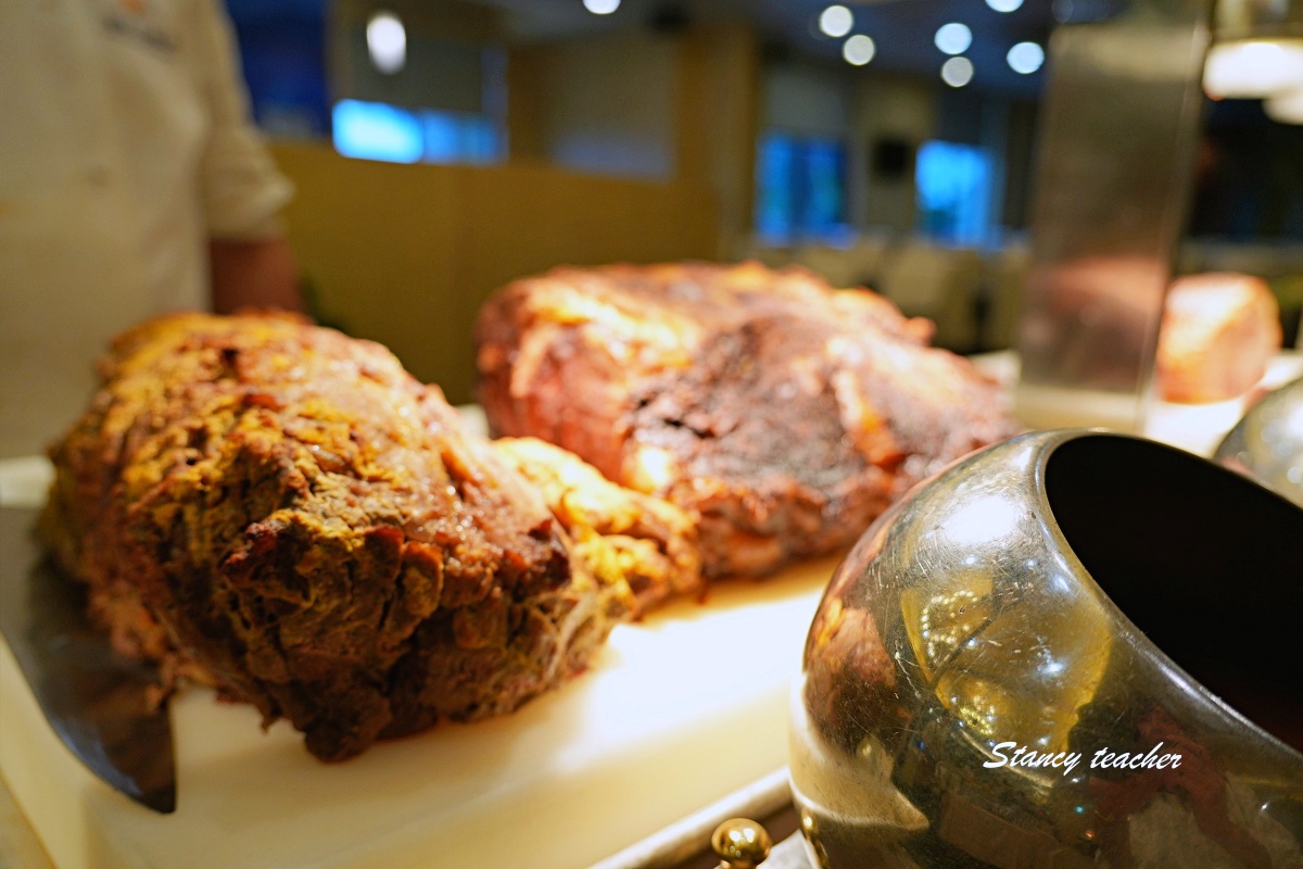 淡水福容田園西餐廳自助餐｜淡水漁人碼頭飯店 Buffet 推薦，十幾年後再訪竟然比想像中好吃