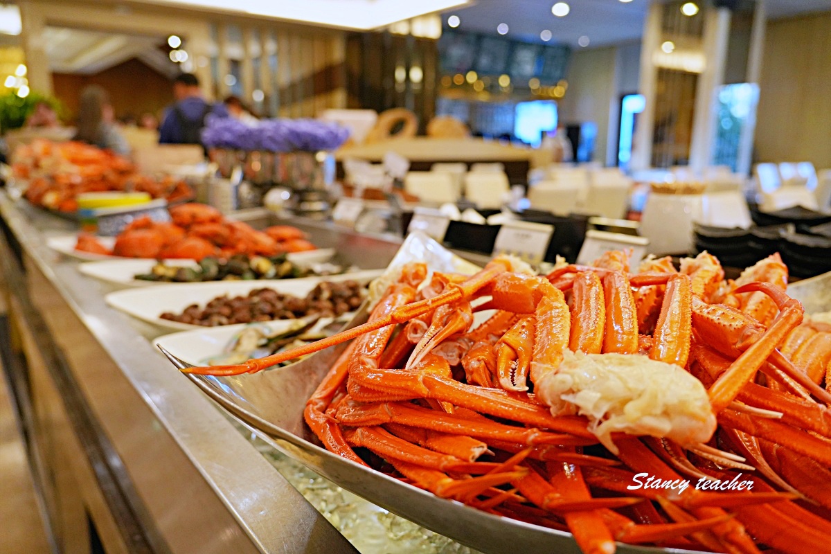 淡水福容田園西餐廳自助餐｜淡水漁人碼頭飯店 Buffet 推薦，十幾年後再訪竟然比想像中好吃