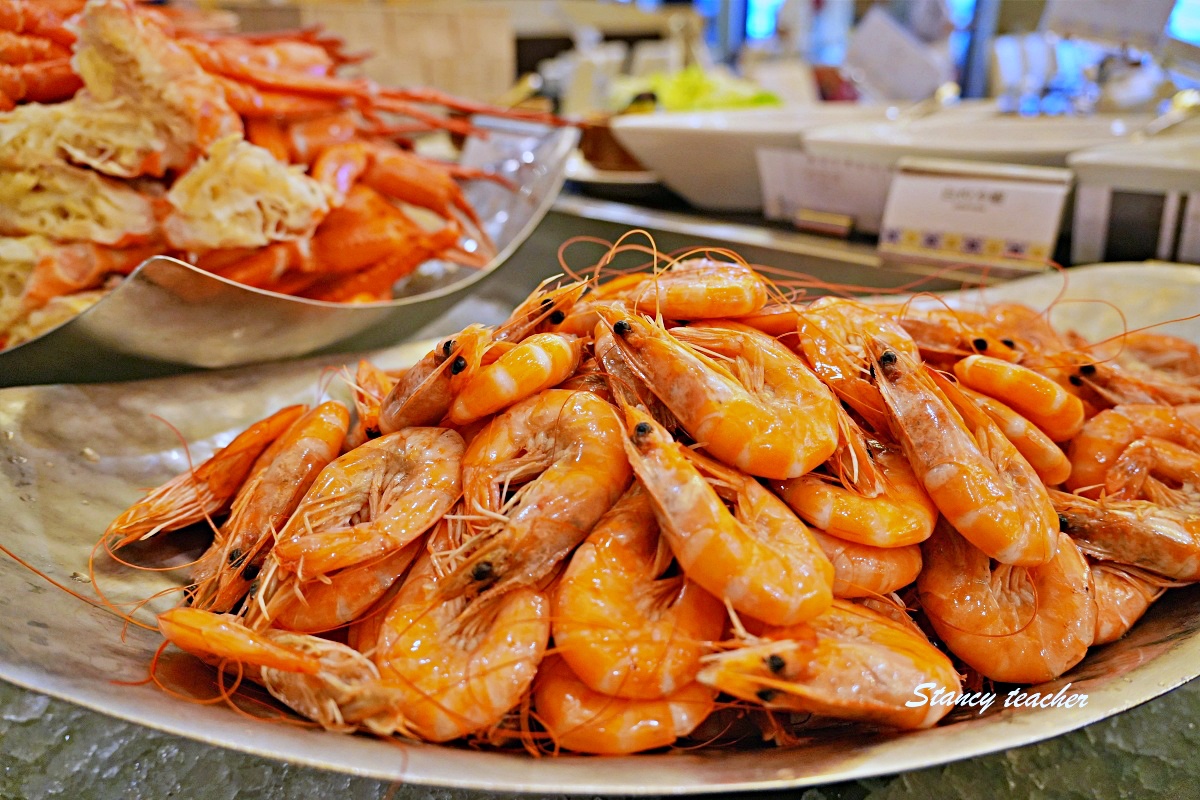淡水福容田園西餐廳自助餐｜淡水漁人碼頭飯店 Buffet 推薦，十幾年後再訪竟然比想像中好吃