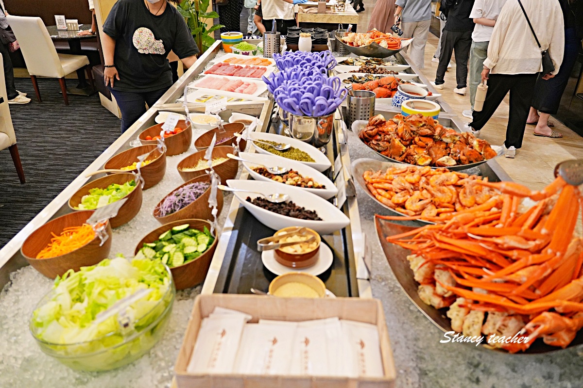 淡水福容田園西餐廳自助餐｜淡水漁人碼頭飯店 Buffet 推薦，十幾年後再訪竟然比想像中好吃 @Stancy Teacher 美味異想世界