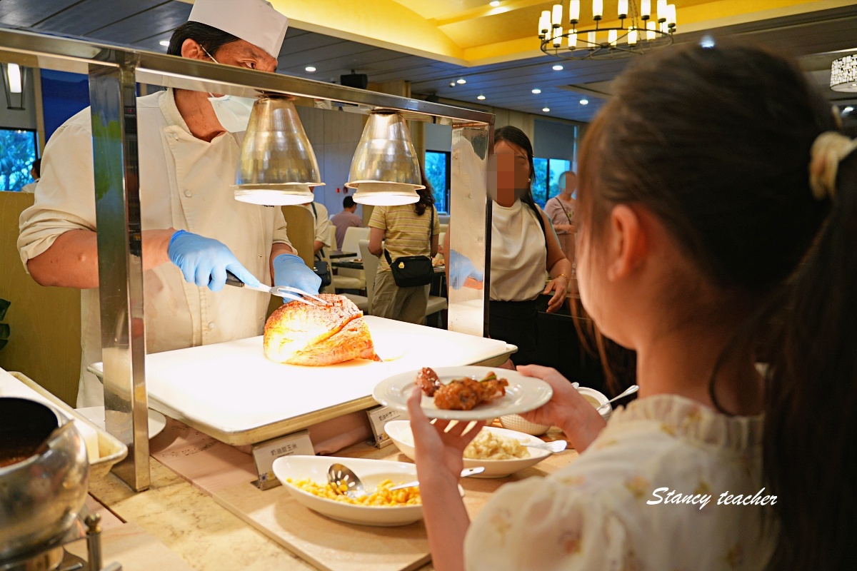 淡水福容田園西餐廳自助餐｜淡水漁人碼頭飯店 Buffet 推薦，十幾年後再訪竟然比想像中好吃
