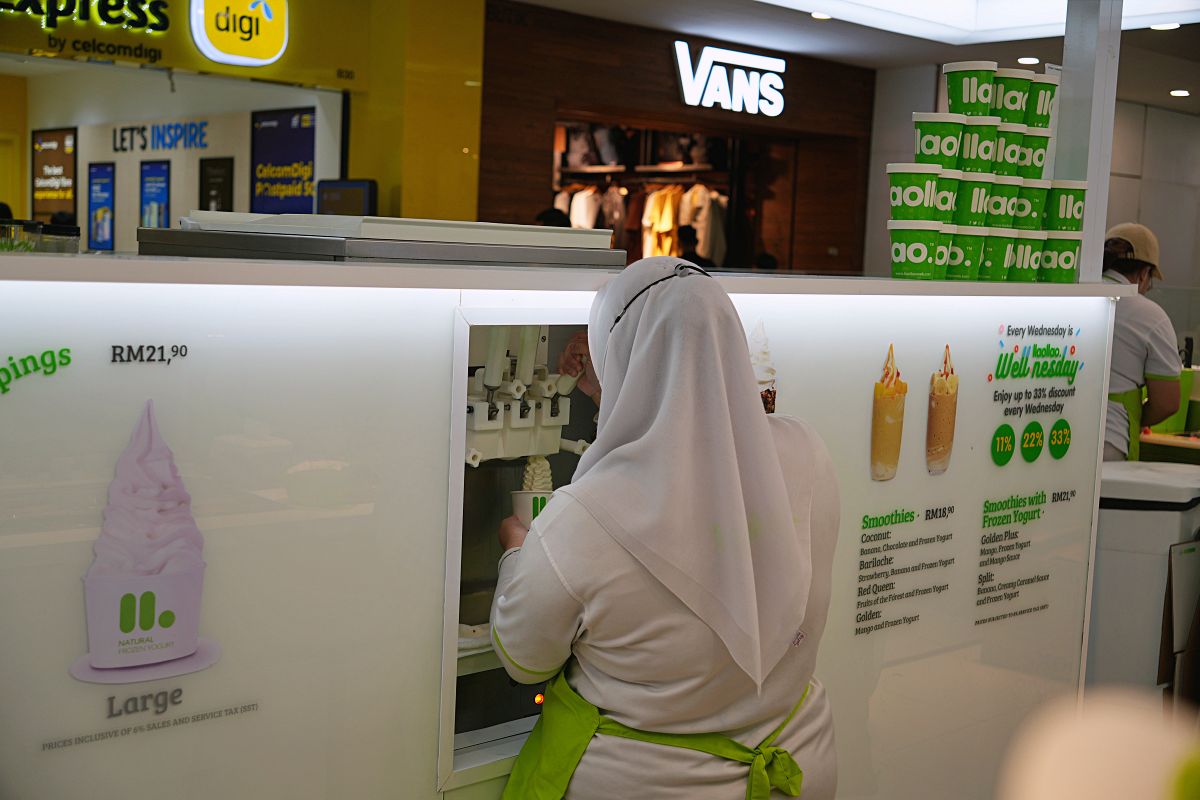 【沙巴亞庇甜點】llaollao 優格冰：Suria Sabah 逛街必吃清爽冰品，小孩也愛的健康系甜點
