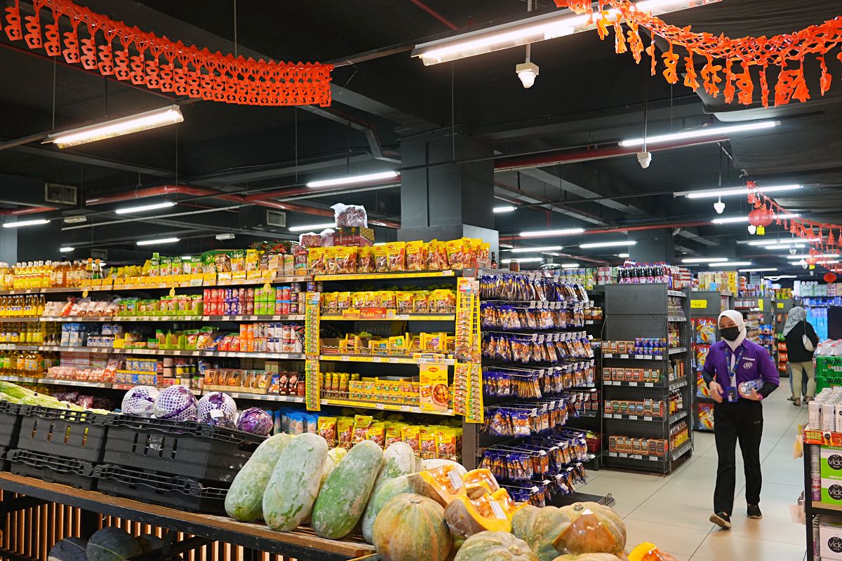 【沙巴超市推薦】曙光商場 Bataras Marketplace：沙巴伴手禮必買、在地零食、沙巴紅茶一次買齊