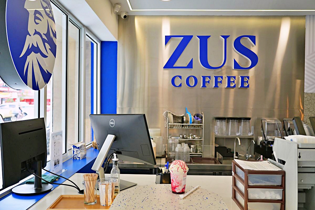 【沙巴咖啡廳】ZUS Coffee 馬來西亞人氣連鎖咖啡!亞庇也喝得到的藍白系現代風咖啡廳 【沙巴咖啡廳】ZUS Coffee 馬來西亞人氣連鎖咖啡!亞庇也喝得到的藍白系現代風咖啡廳