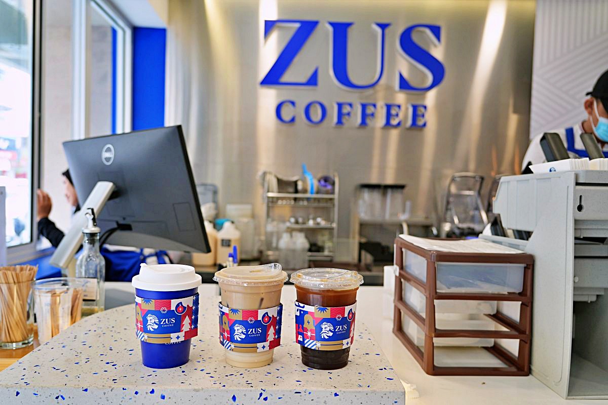 【沙巴咖啡廳】ZUS Coffee 馬來西亞人氣連鎖咖啡！亞庇也喝得到的藍白系現代風咖啡廳 @Stancy Teacher 美味異想世界
