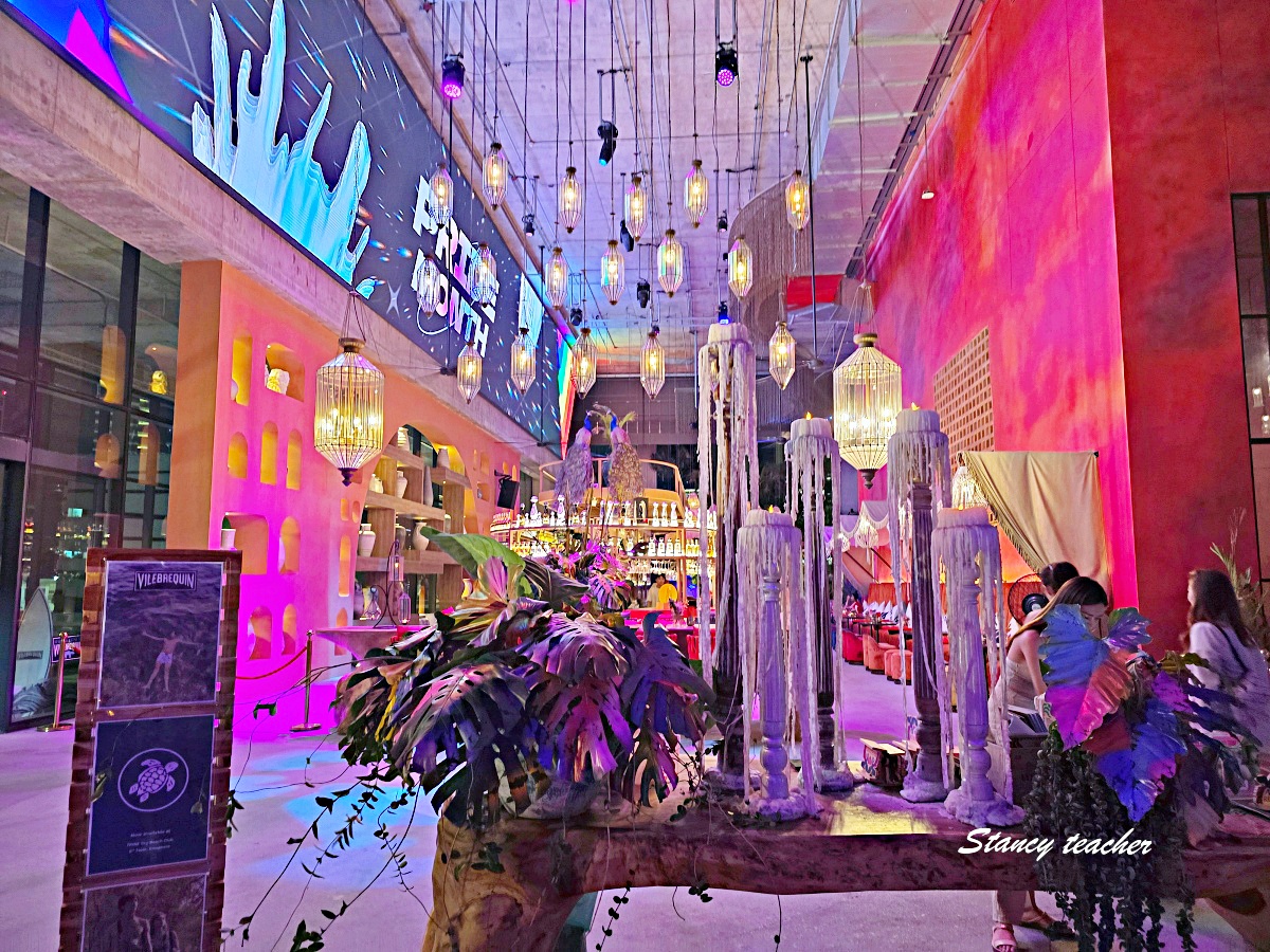 曼谷夜生活推薦|TRIBE Sky Beach Club Bangkok,EmSphere 5樓超美網紅夜店酒吧 曼谷夜生活推薦|TRIBE Sky Beach Club Bangkok,EmSphere 5樓超美網紅夜店酒吧
