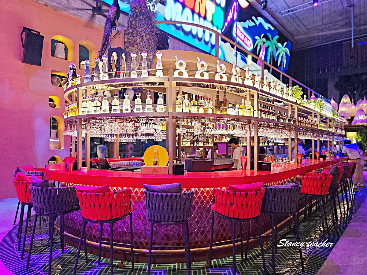 曼谷夜生活推薦｜TRIBE Sky Beach Club Bangkok，EmSphere 5樓超美網紅夜店酒吧