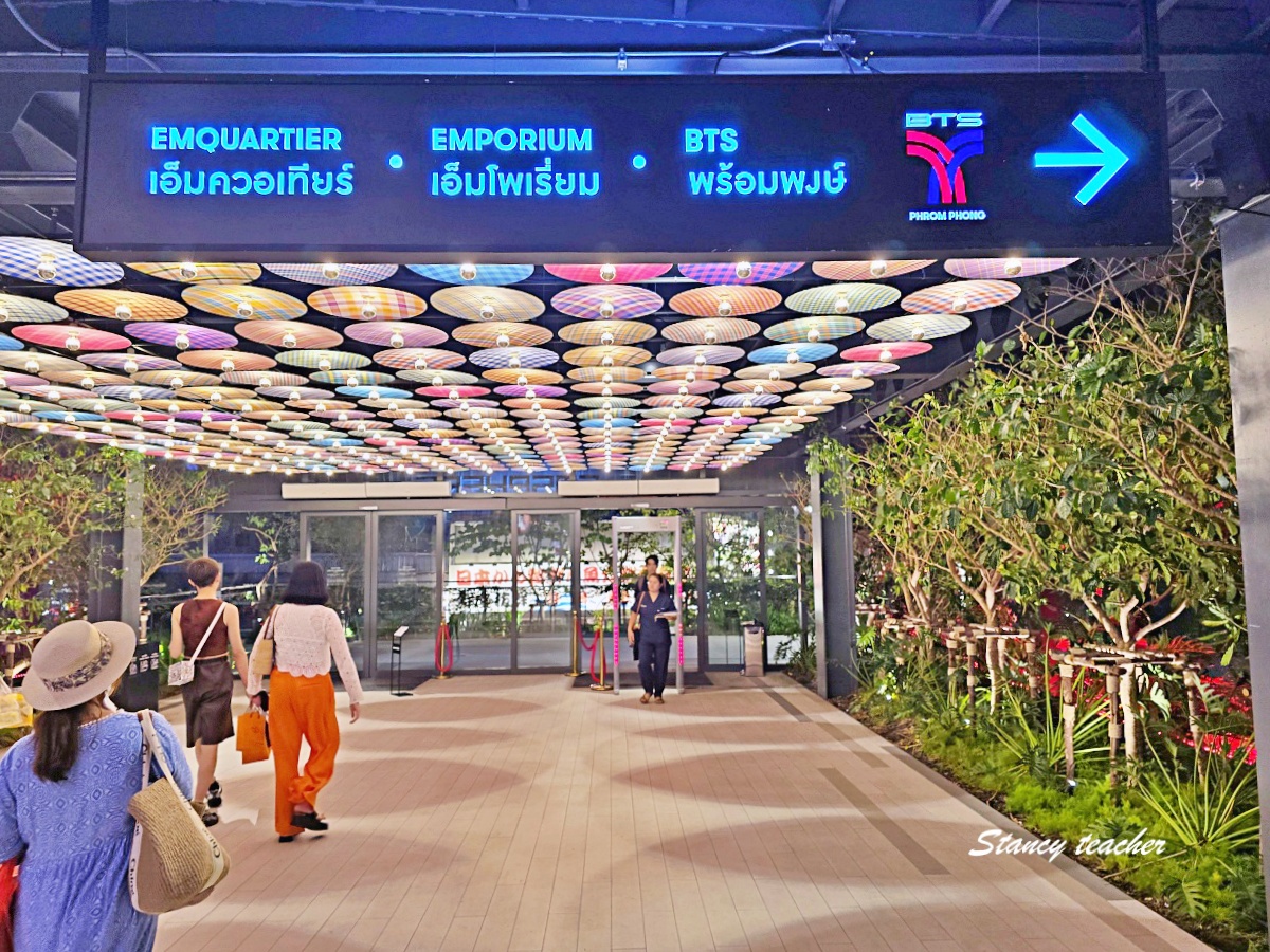 曼谷夜生活推薦|TRIBE Sky Beach Club Bangkok,EmSphere 5樓超美網紅夜店酒吧 曼谷夜生活推薦|TRIBE Sky Beach Club Bangkok,EmSphere 5樓超美網紅夜店酒吧