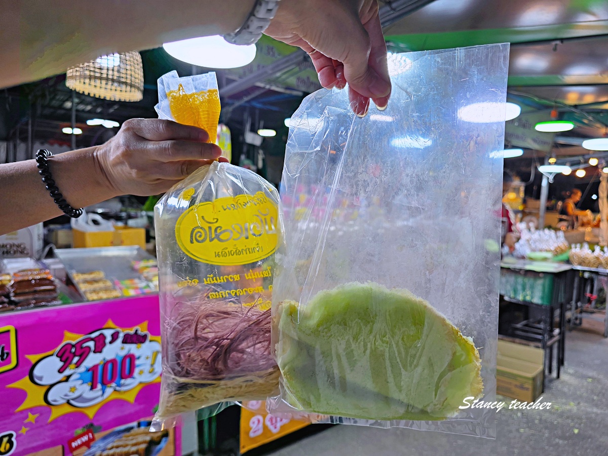 大城泰國蝦餐廳推薦｜Kung Phuean Praew 現撈活蝦、炭烤大頭蝦，大城中央市場必吃美食