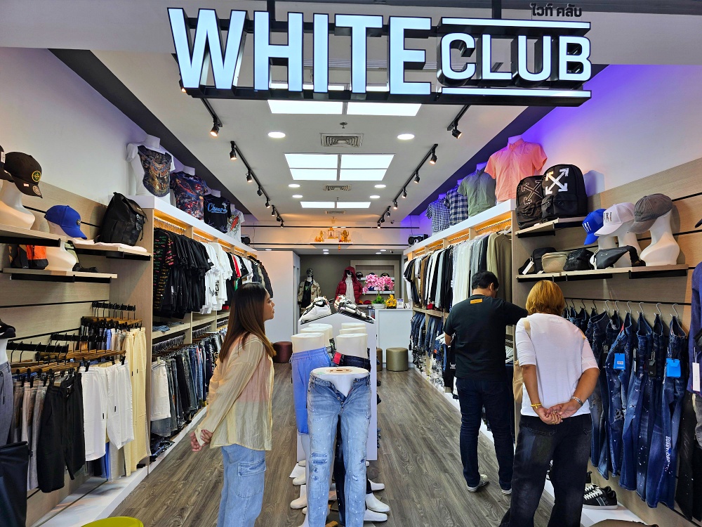曼谷 MBK Center 懶人包｜在地人也愛逛的老牌百貨，樓層介紹、美食街、手機配件、伴手禮一次看