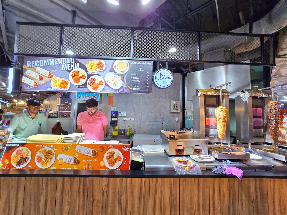 曼谷 MBK Center 懶人包｜在地人也愛逛的老牌百貨，樓層介紹、美食街、手機配件、伴手禮一次看
