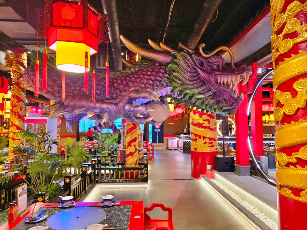 曼谷火鍋餐廳推薦｜蜀大俠 SHU DAXIA MBK Center，邊吃麻辣鍋邊穿越古裝超好玩