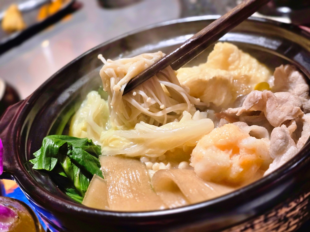 曼谷火鍋餐廳推薦｜蜀大俠 SHU DAXIA MBK Center，邊吃麻辣鍋邊穿越古裝超好玩
