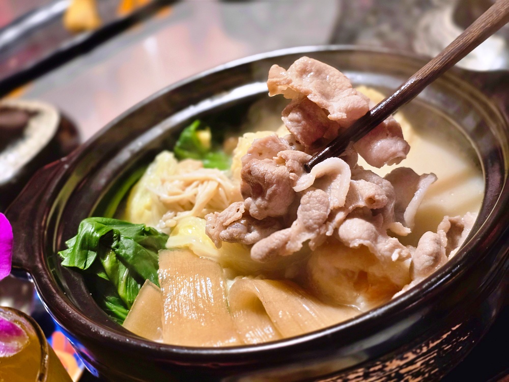 曼谷火鍋餐廳推薦｜蜀大俠 SHU DAXIA MBK Center，邊吃麻辣鍋邊穿越古裝超好玩
