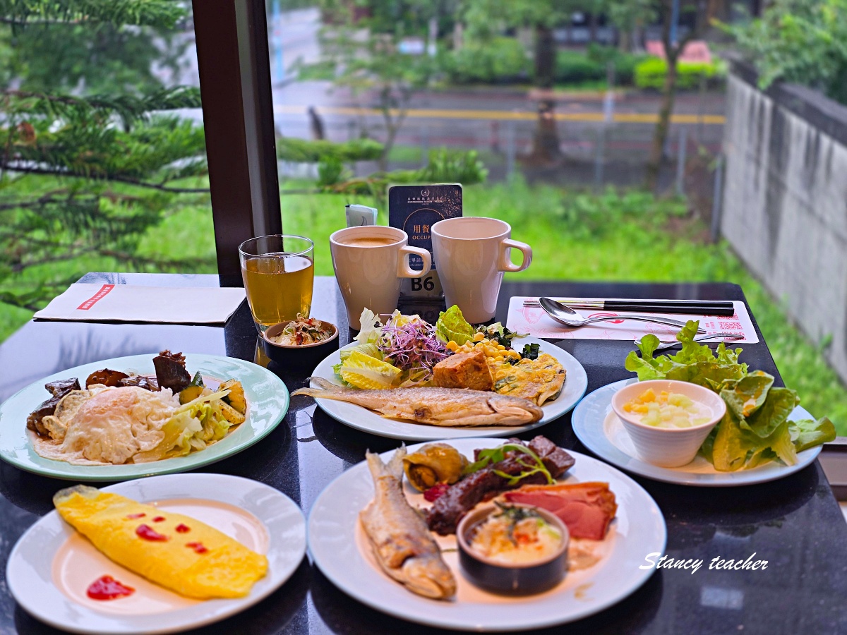 宜蘭礁溪長榮鳳凰酒店住宿開箱｜日式家庭房、一泊二食早餐晚餐，礁溪溫泉飯店推薦