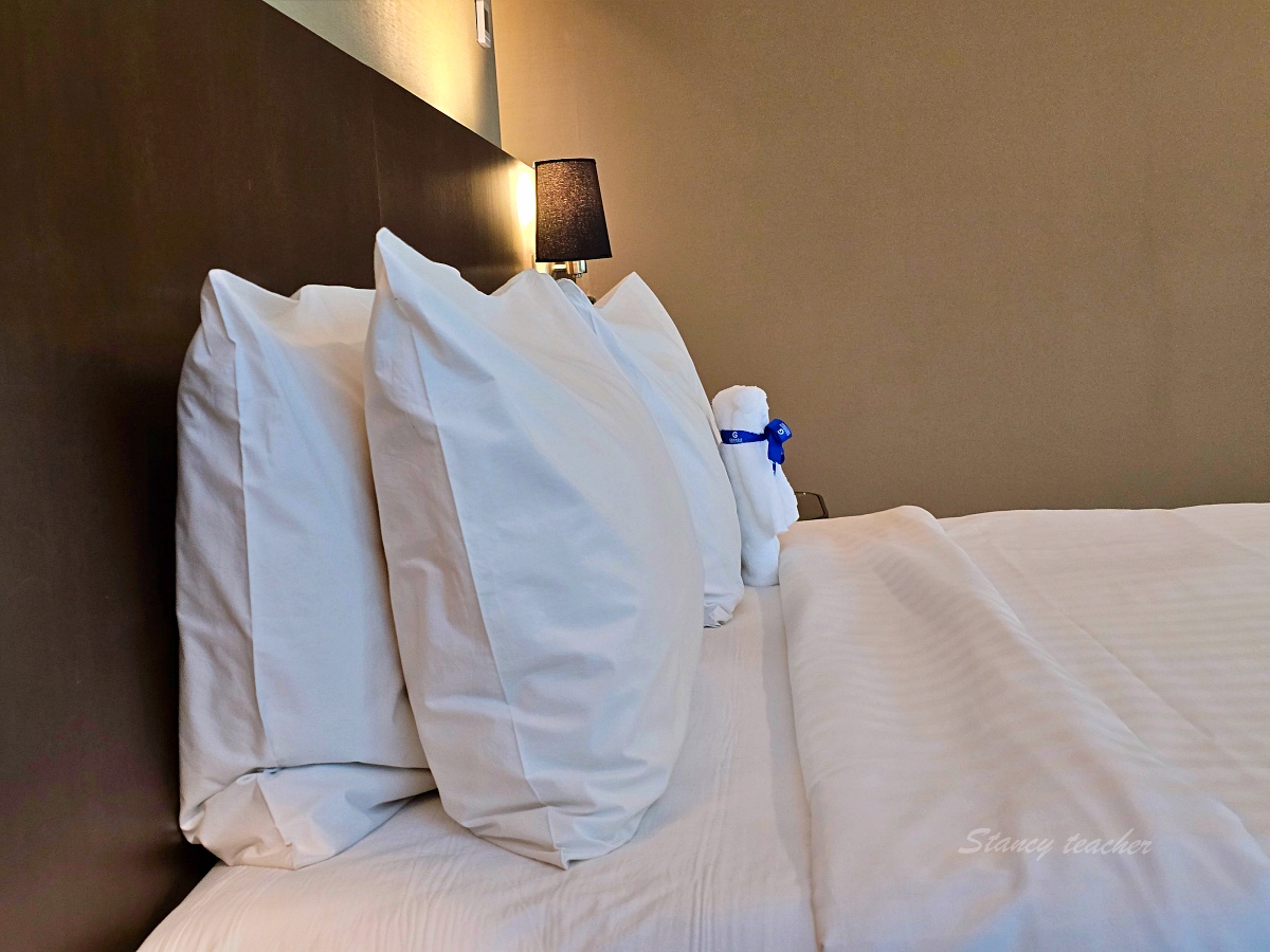 【沙巴市區飯店推薦】哥打京那巴魯閣藍帝酒店 Grandis Hotel Kota Kinabalu：旁邊就是 Suria Sabah、免稅店、碼頭超方便