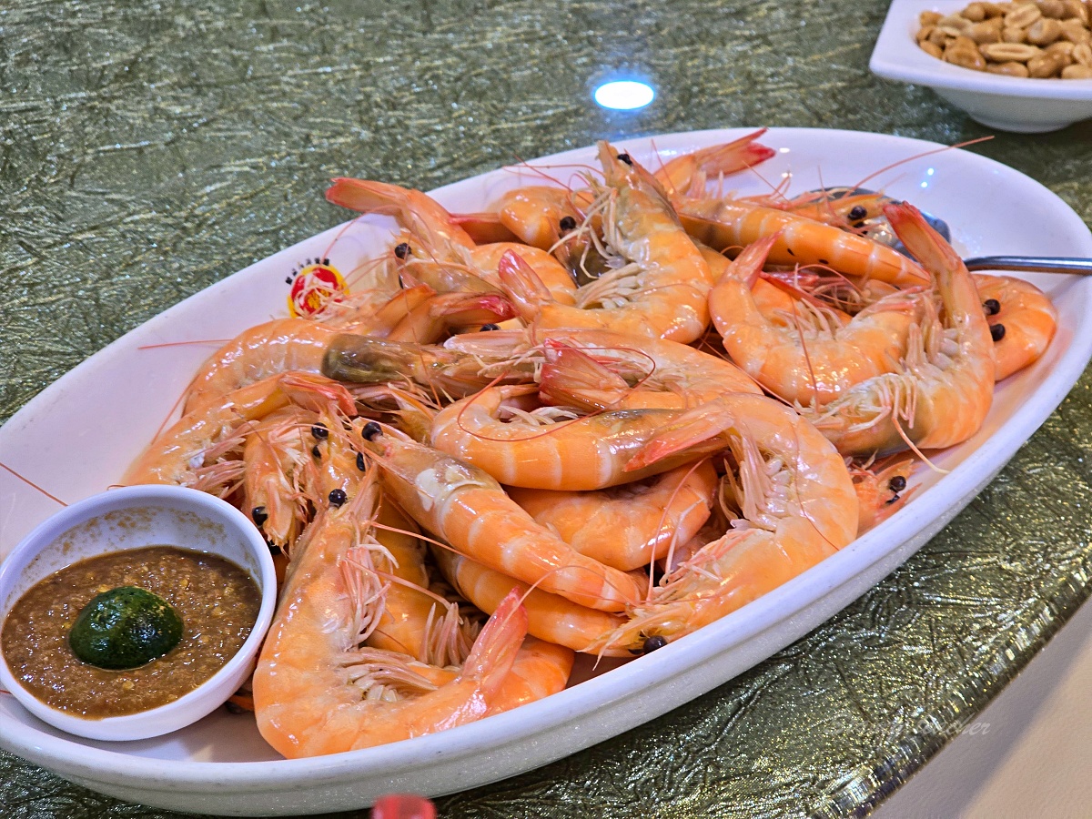 【沙巴海鮮餐廳推薦】蟹皇海鮮餐廳 The Crab House Seafood Restaurant：亞庇市區近碼頭、Grandis Hotel 旁聚餐超方便