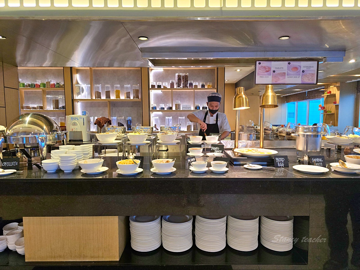 【沙巴市區飯店推薦】哥打京那巴魯閣藍帝酒店 Grandis Hotel Kota Kinabalu：旁邊就是 Suria Sabah、免稅店、碼頭超方便