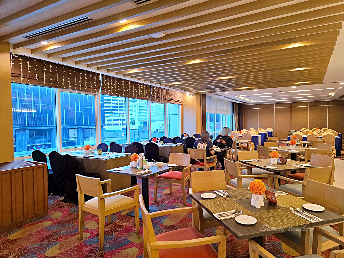 【沙巴市區飯店推薦】哥打京那巴魯閣藍帝酒店 Grandis Hotel Kota Kinabalu:旁邊就是 Suria Sabah、免稅店、碼頭超方便 【沙巴市區飯店推薦】哥打京那巴魯閣藍帝酒店 Grandis Hotel Kota Kinabalu:旁邊就是 Suria Sabah、免稅店、碼頭超方便