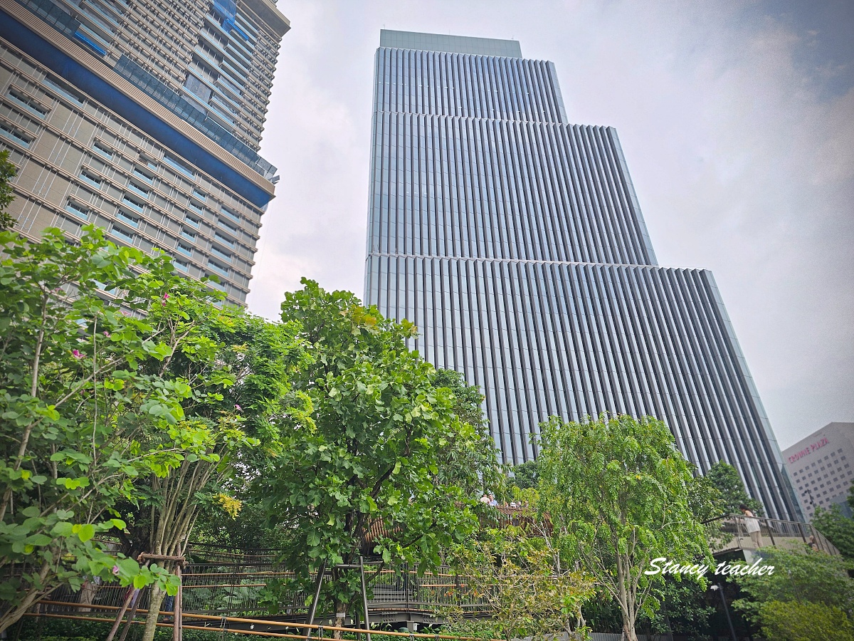 曼谷 Central Park Bangkok 攻略｜新開幕百貨樓層介紹、Parkside Market 米其林美食、空中花園一次逛