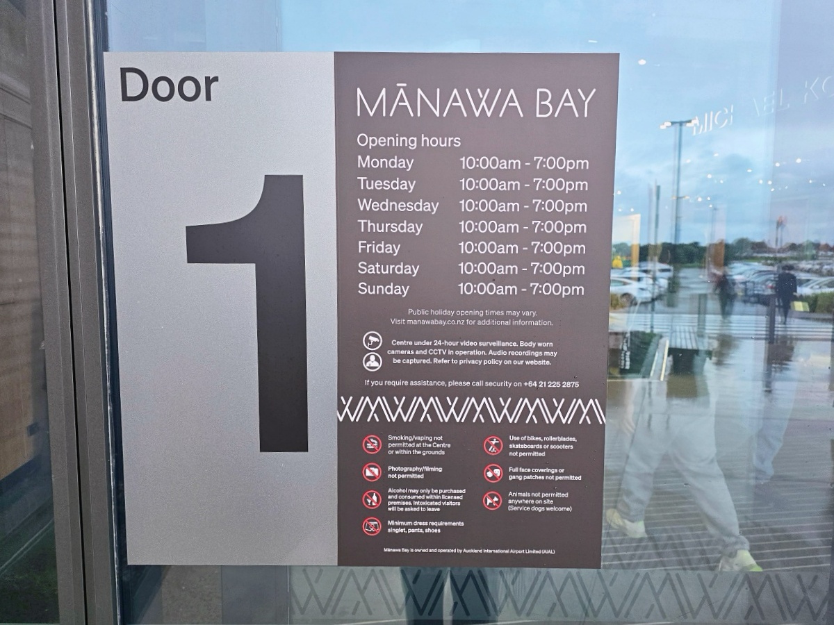 紐西蘭 Outlet 血拼攻略｜奧克蘭機場旁 Mānawa Bay 必逛品牌，Coach、UGG、Tommy 價格超驚喜