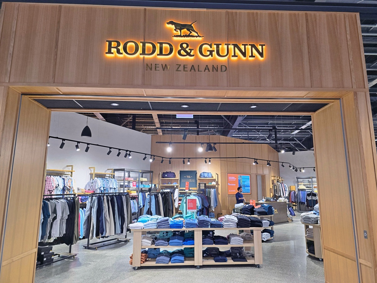 紐西蘭 Outlet 血拼攻略｜奧克蘭機場旁 Mānawa Bay 必逛品牌，Coach、UGG、Tommy 價格超驚喜