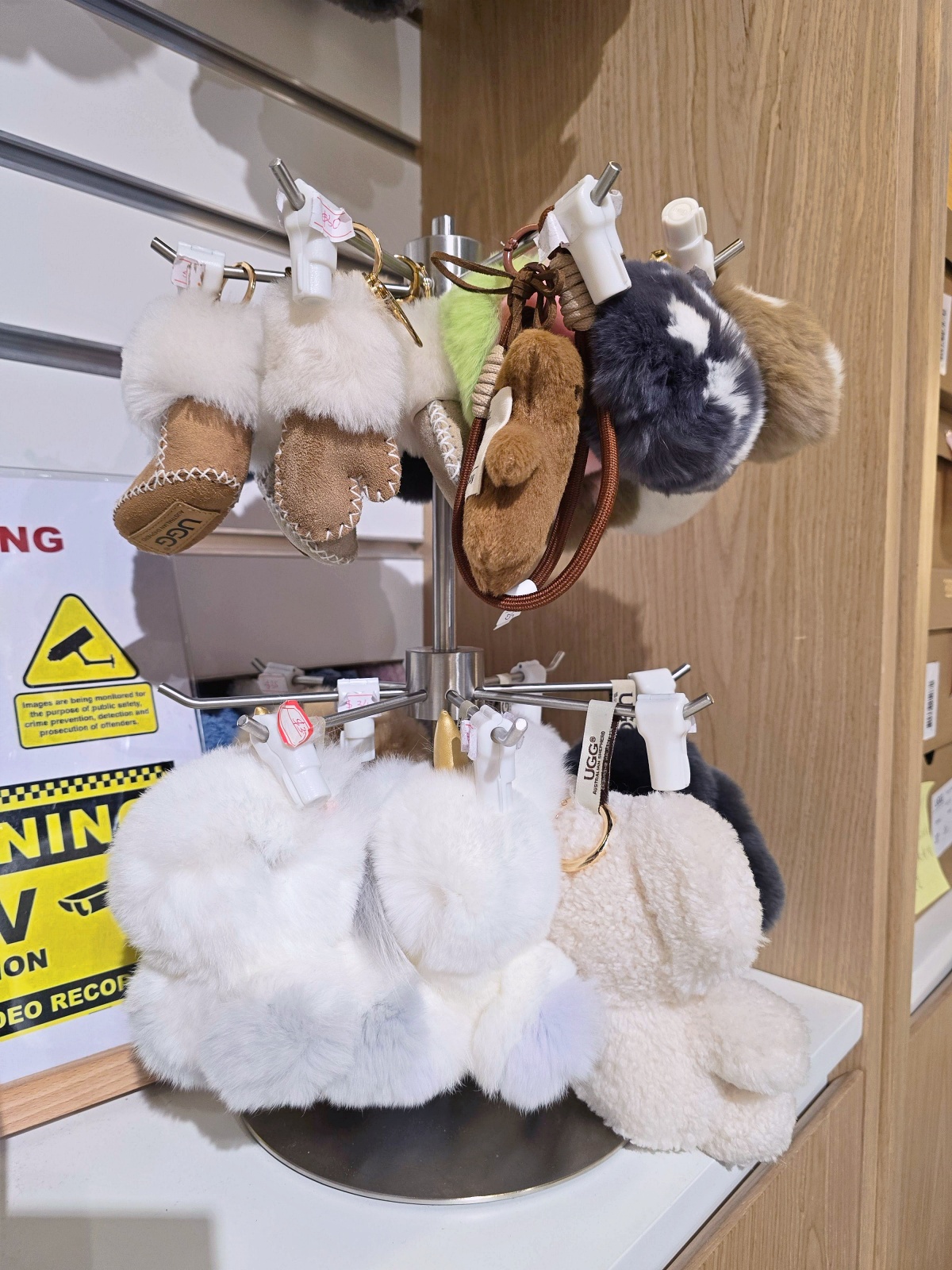 紐西蘭 Outlet 血拼攻略｜奧克蘭機場旁 Mānawa Bay 必逛品牌，Coach、UGG、Tommy 價格超驚喜