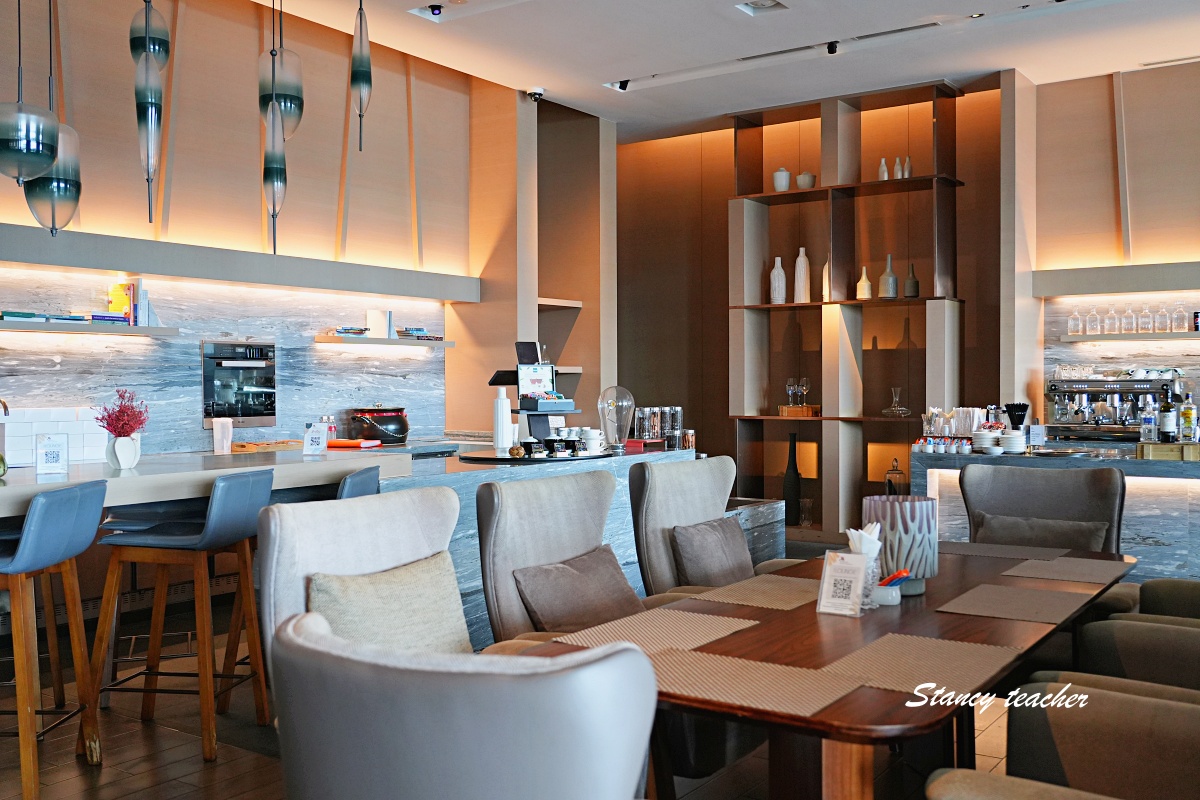 【沙巴市區酒店推薦】亞庇萬豪酒店 Kota Kinabalu Marriott Hotel｜海景房、無邊際泳池、早餐超豐富，住在市區看海好方便