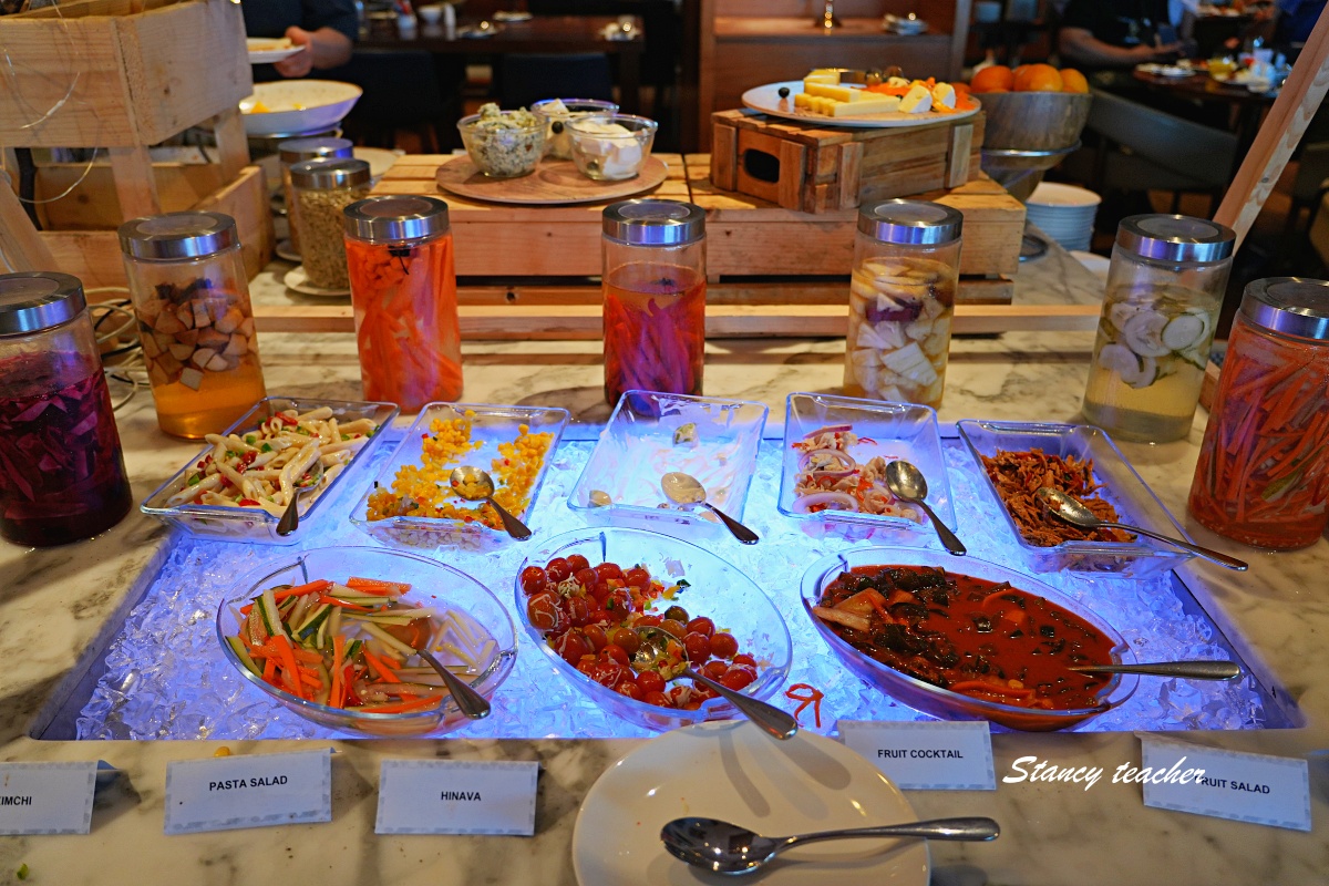【沙巴市區酒店推薦】亞庇萬豪酒店 Kota Kinabalu Marriott Hotel｜海景房、無邊際泳池、早餐超豐富，住在市區看海好方便
