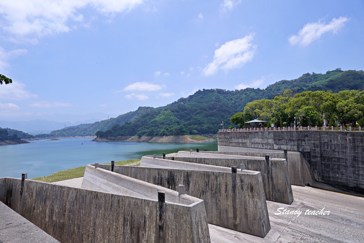 苗栗鯉魚潭水庫一日遊|免費景點+水壩景色+公園散步,還有餐車小吃可以順路吃 苗栗鯉魚潭水庫一日遊|免費景點+水壩景色+公園散步,還有餐車小吃可以順路吃