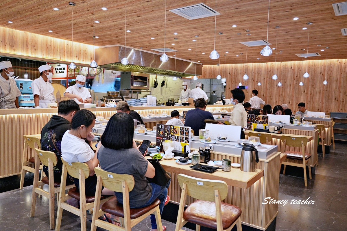 【沙巴曙光商場美食】Sushi Jiro Suria Sabah 平價日式迴轉壽司，一盤 RM3.98 起逛街順路吃