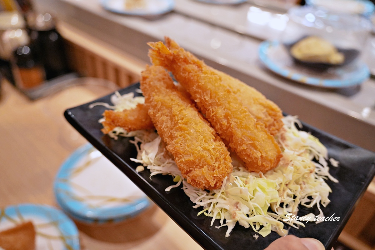 【沙巴曙光商場美食】Sushi Jiro Suria Sabah 平價日式迴轉壽司，一盤 RM3.98 起逛街順路吃
