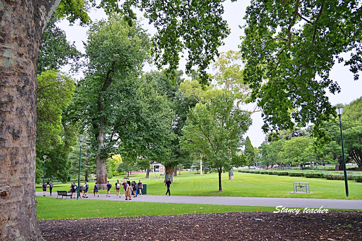 墨爾本市區景點推薦｜Carlton Gardens 卡爾頓花園、皇家展覽館、墨爾本博物館親子散步懶人包